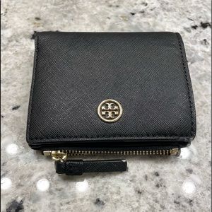 Tory Burch wallet